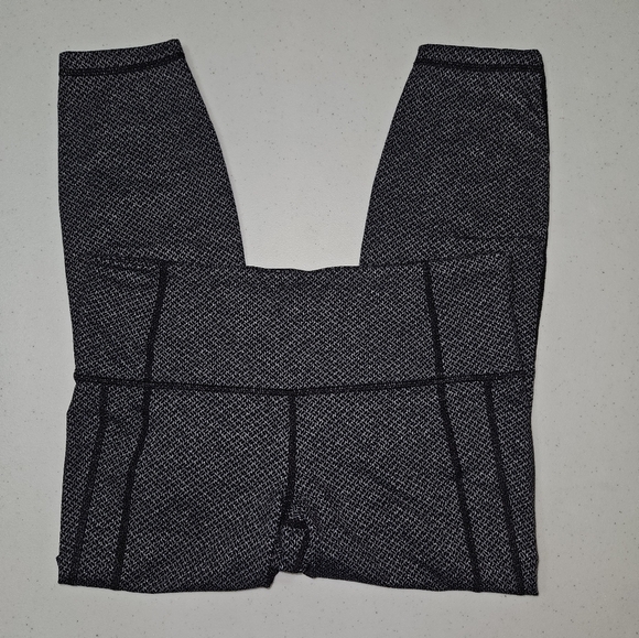 ATHLETA Energy Chaturanga Capri Leggings szMP - Picture 2 of 9